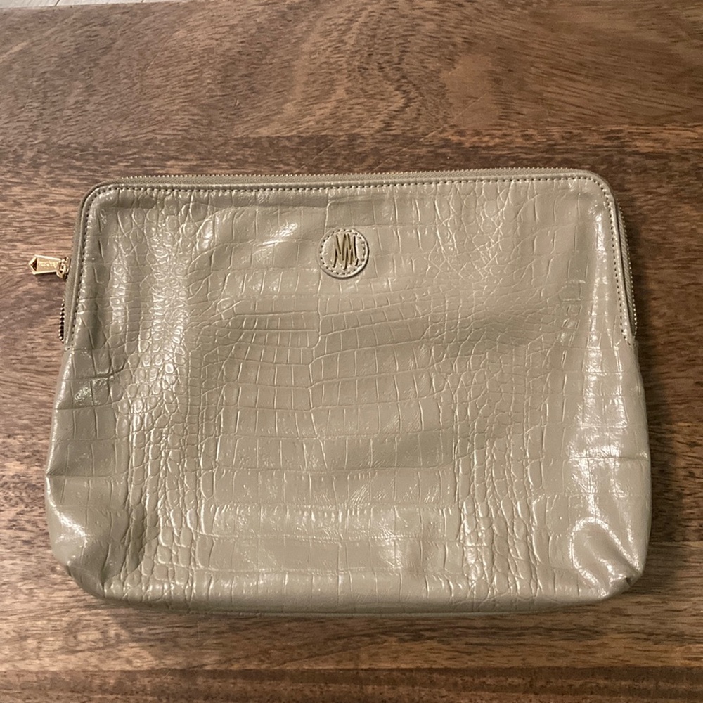 Neiman Marcus Croc Clutch Handbag Zippered